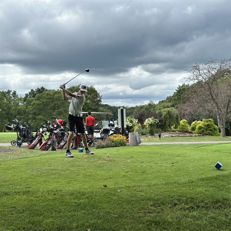 Another Great Day on the Beautiful Great Trail Golf Course as our Undefeated MHS Lions Golf Team takes on the Salem Quakers! Go Lions! 🦁⛳ #MinervaPride