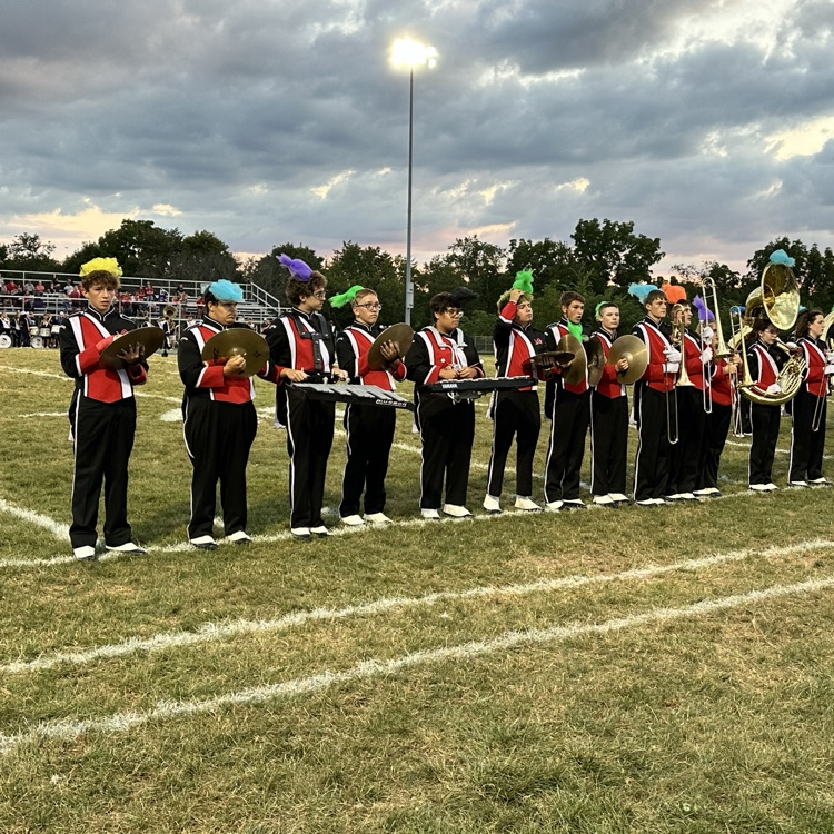 The Pride of Minerva!!! 🦁🎶 What a great halftime show from the Minerva Band tonight! 💛❤️ Way to represent, Lions! #MinervaPride #GoLions