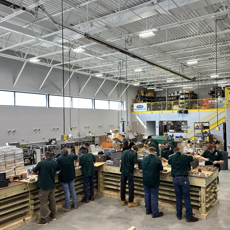 #MinervaPride Students are off to a GREAT start at RG Drage Career Center! 🎉 Learn • Earn • Succeed — we are so proud of you all! 🦁 Go Lions!