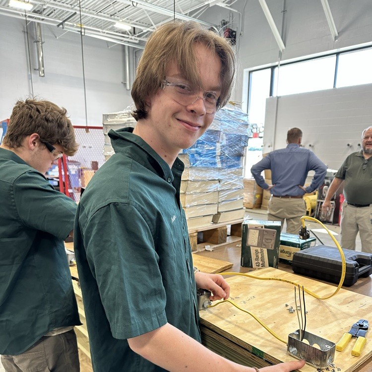 #MinervaPride Students are off to a GREAT start at RG Drage Career Center! 🎉 Learn • Earn • Succeed — we are so proud of you all! 🦁 Go Lions!