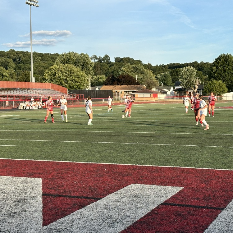 ⚽️ Victory!! #MinervaPride Varsity Girls Soccer takes down Central Catholic 5-2!  The Lady Lions came out aggressive with 4 first-half goals, including 2 off corner kicks! 💥 Amazing game, Lions! 🦁👏  #MinervaPride 