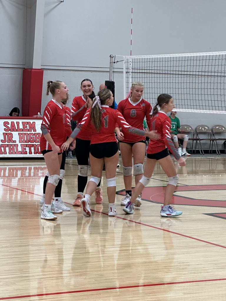 8th Grade Volleyball