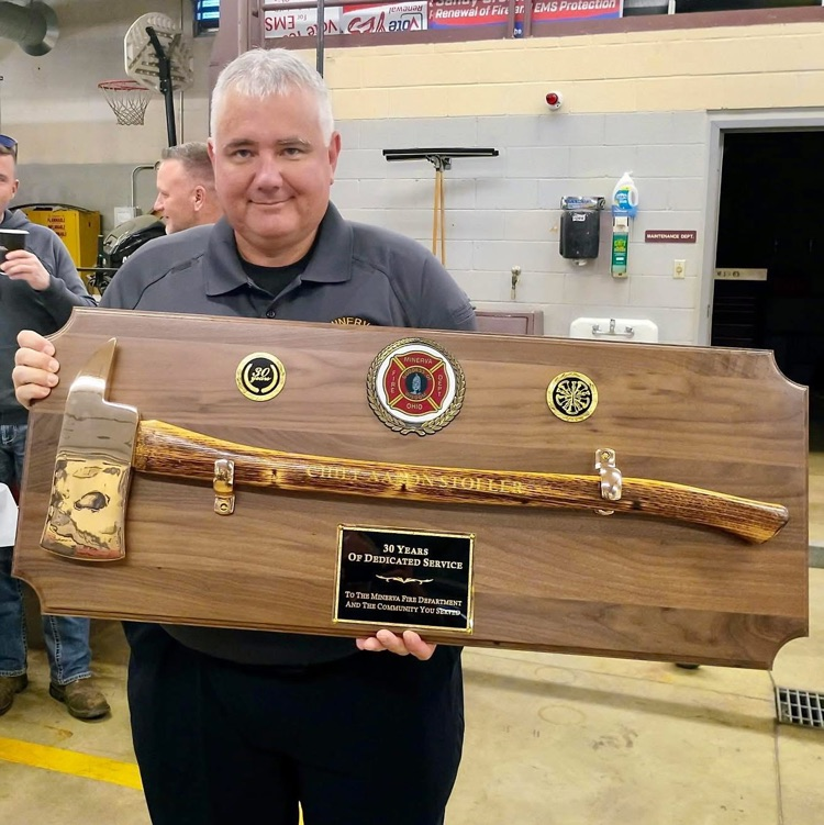 🚒 Minerva Local Schools Thanks Fire Chief Aaron Stoller! Over 30 years of dedicated service — thank you, Chief, for everything you’ve done for our community and the district! Go Lions! 🦁
