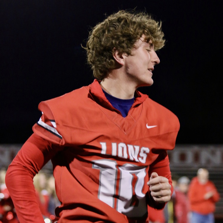 #MinervaPride 🔥 Bonfire and Final Tackle! Go Lions! Beat Carrollton! 🦁
