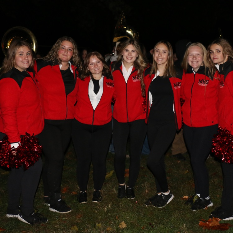 #MinervaPride 🔥 Bonfire and Final Tackle! Go Lions! Beat Carrollton! 🦁