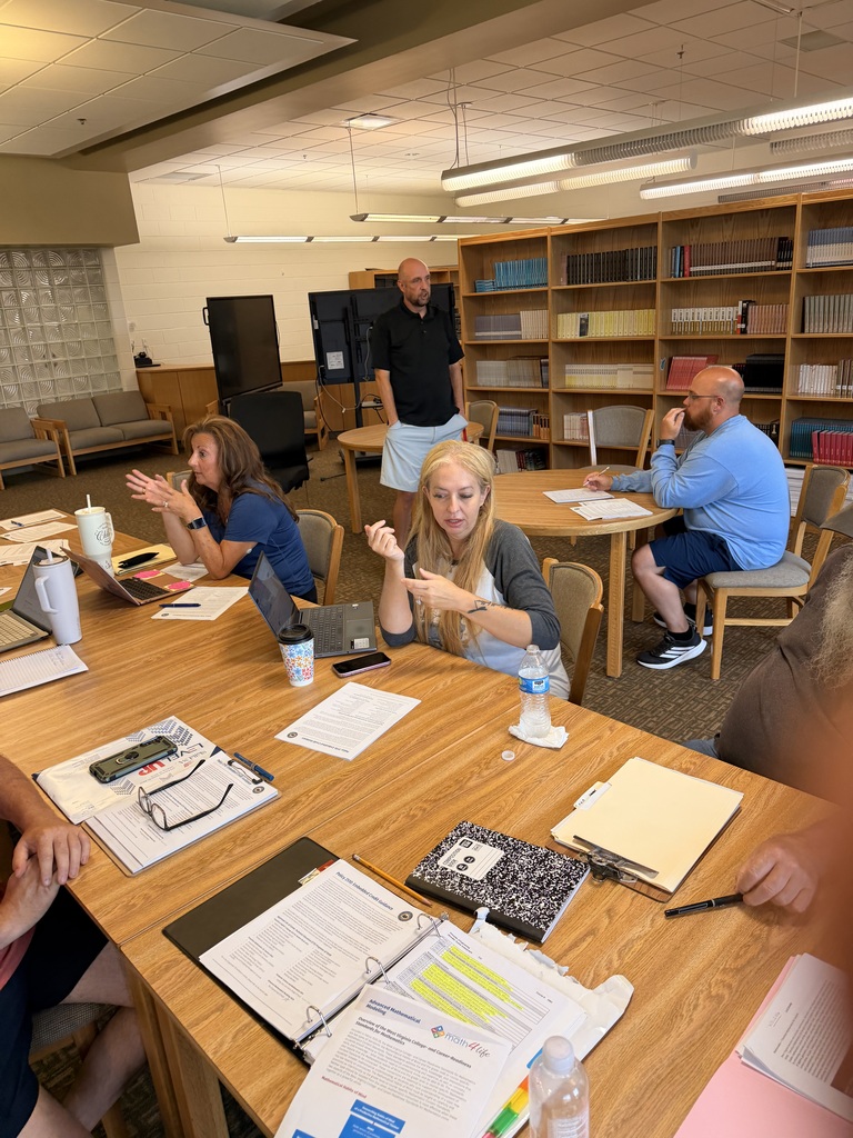 CTE teachers and Ms. Ramey meeting. 