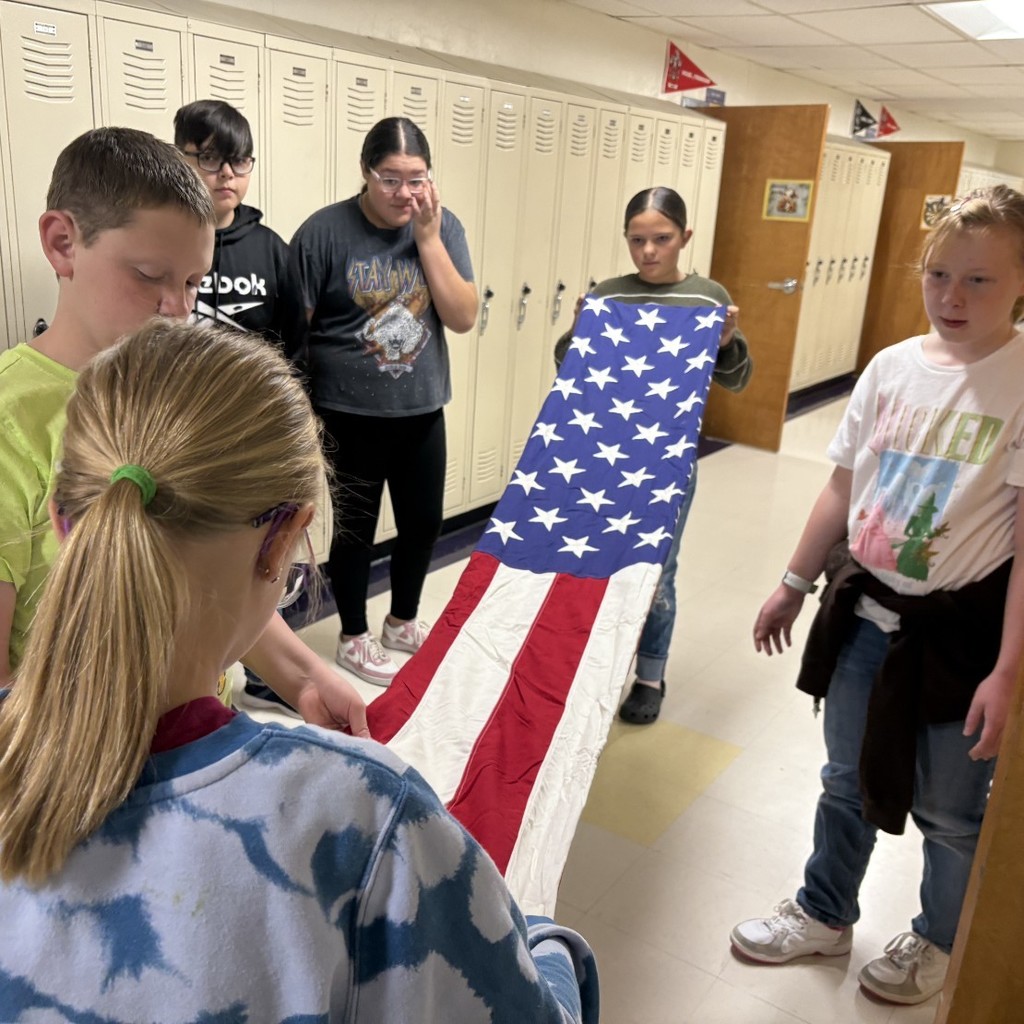 flag folding