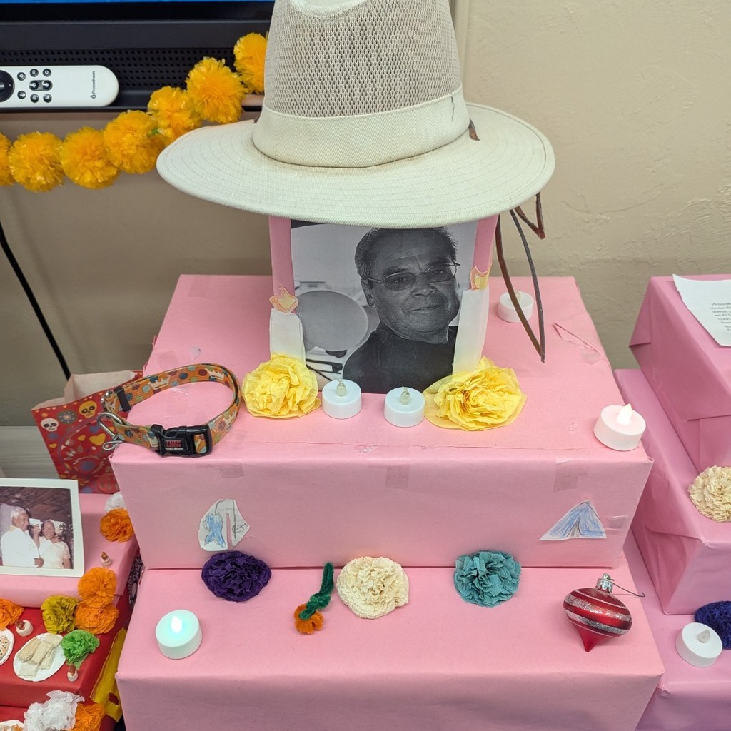 Día de los Muertos display