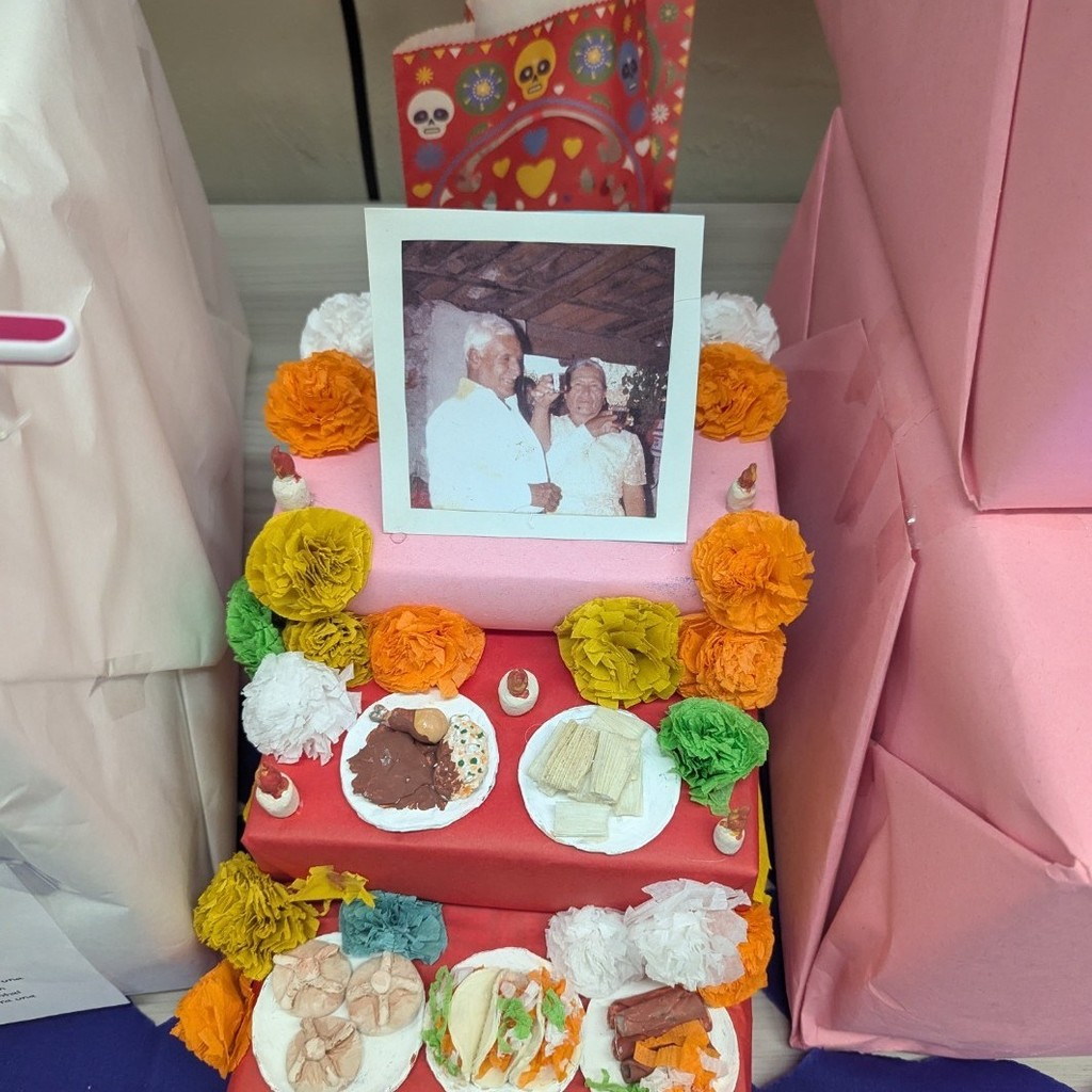 Día de los Muertos display