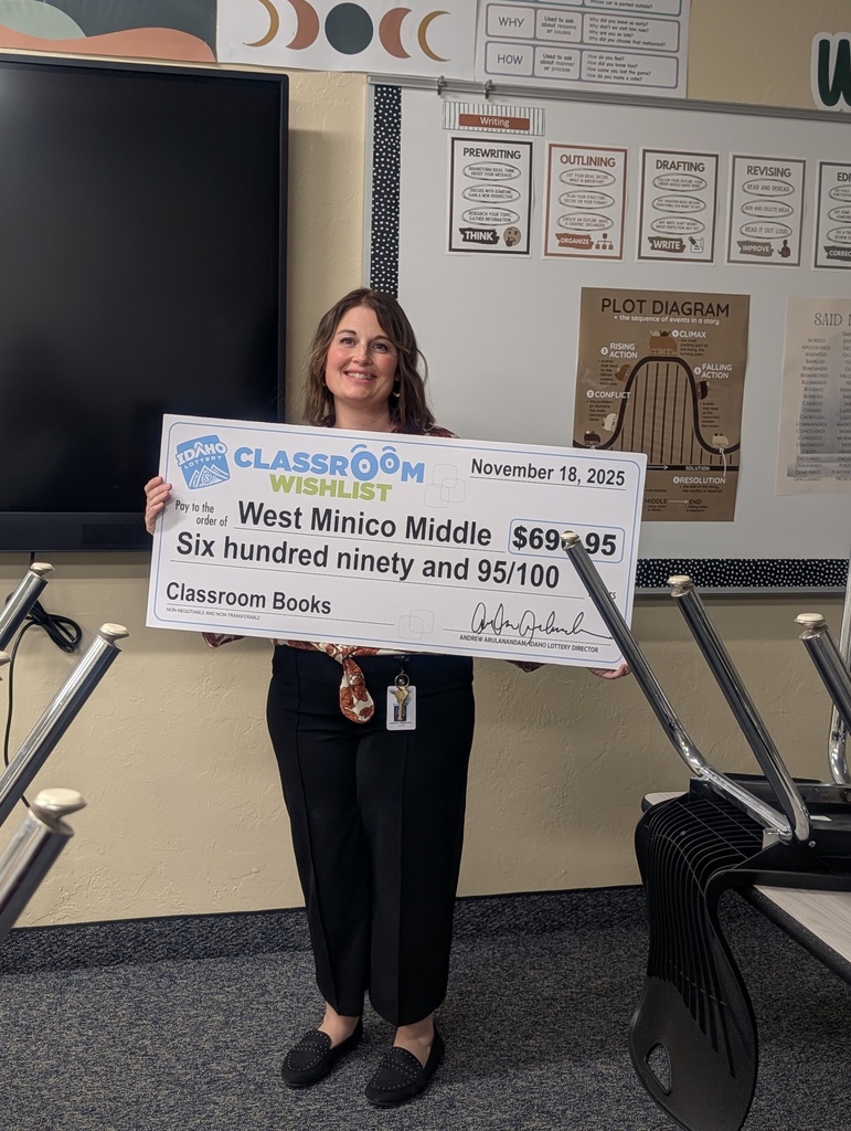 Mrs. Hernandez Idaho Lottery Check awarded.