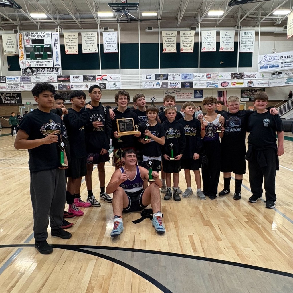 East Minico wrestling district champions