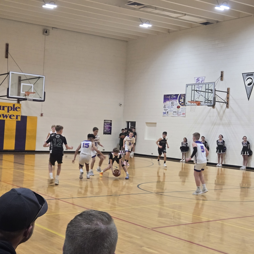 East boys basketball vs Burley 