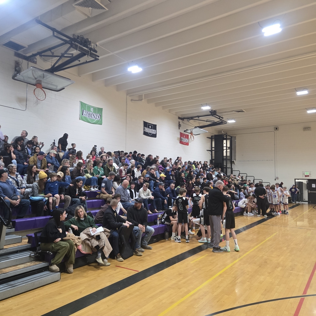 East boys basketball vs Burley 