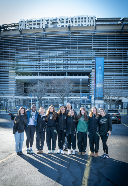 students at Metlife stadium