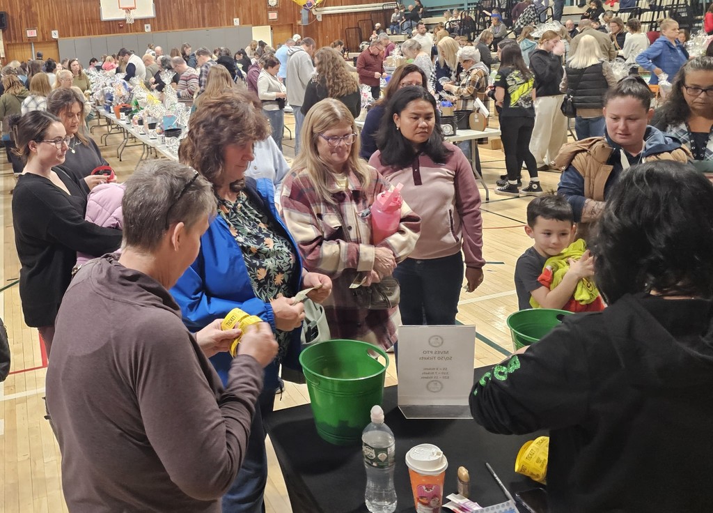 tricky tray gathering