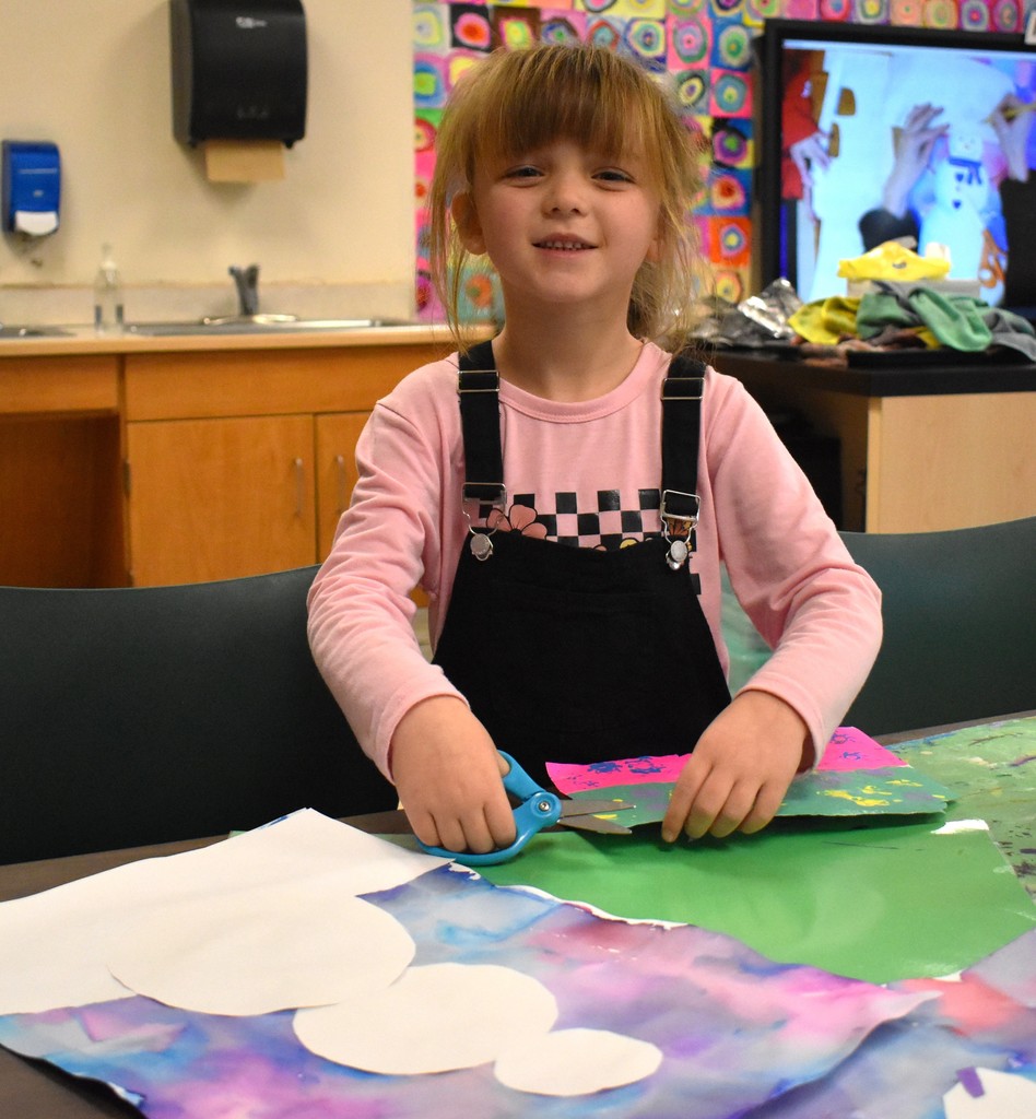 student in art class