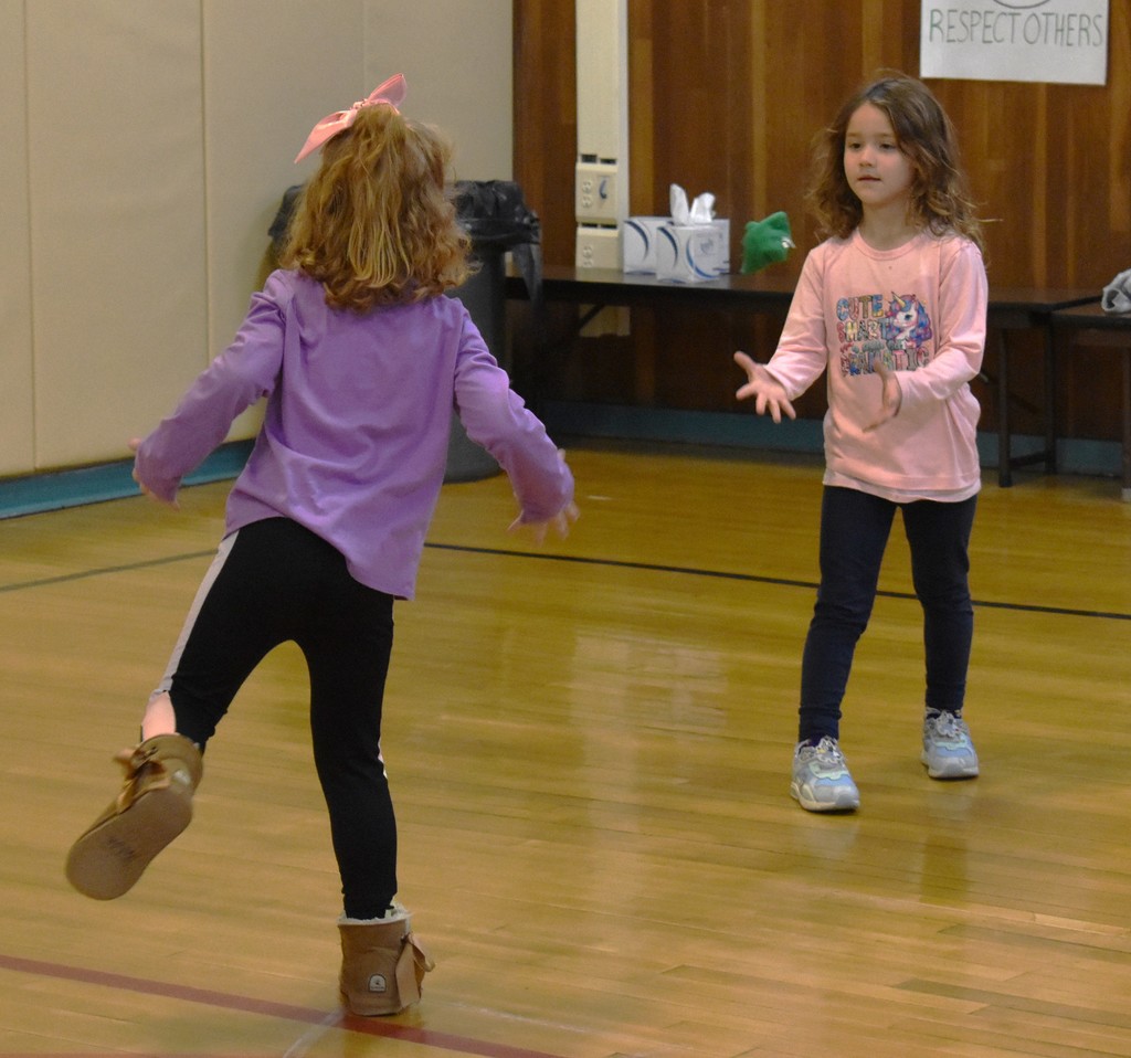 students in physical education class