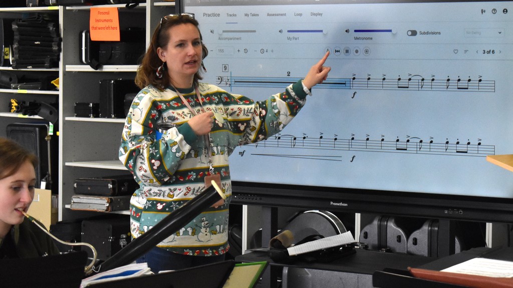 teacher in music class