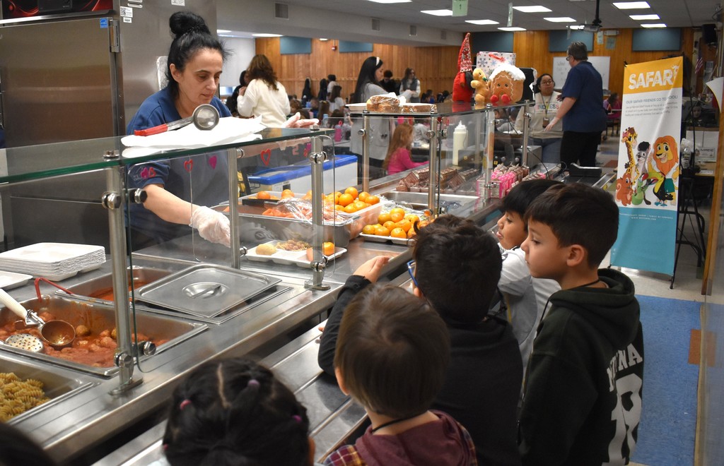 students in cafeteria