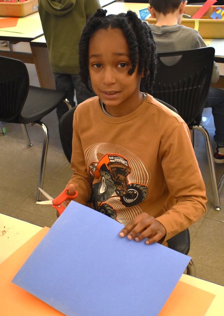 student in art class