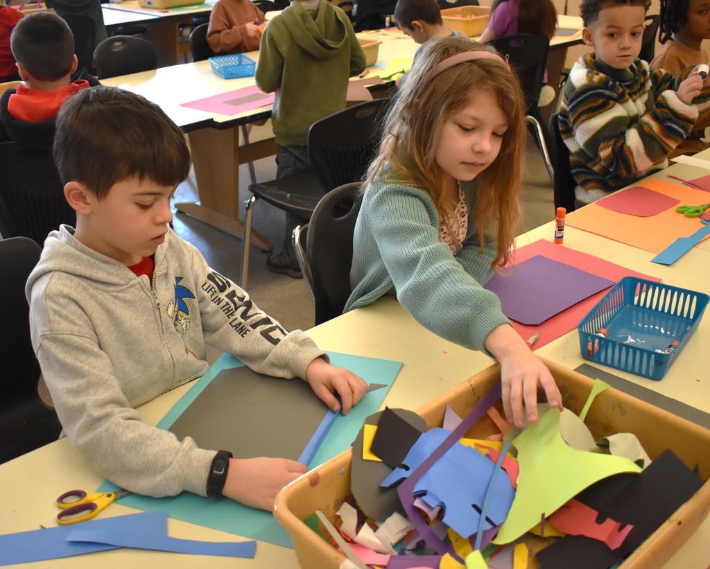 student in art class