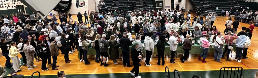 Tricky tray participants