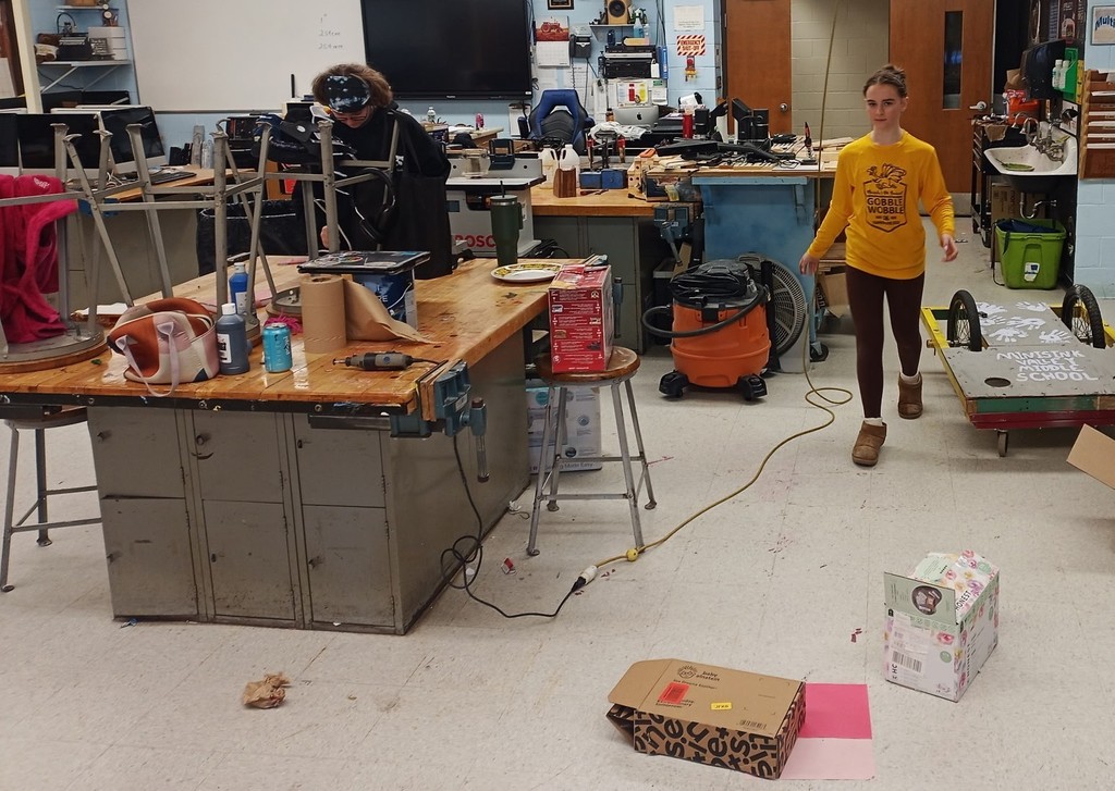 student in tech class