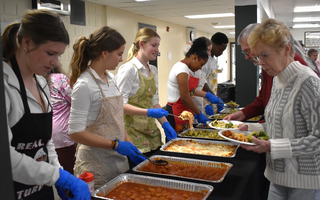 NHS students and seniors