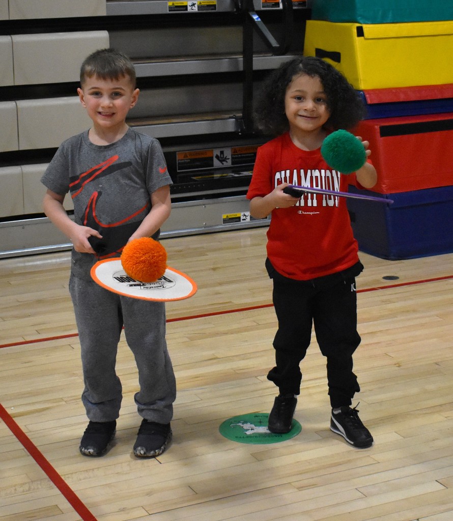 students in physical education class