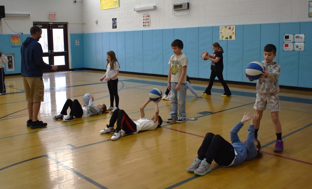 students in physical education class