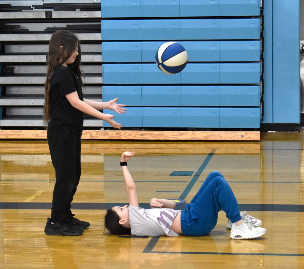 students in physical education class