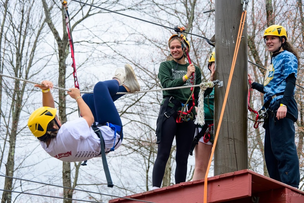 flag football team on ropes course