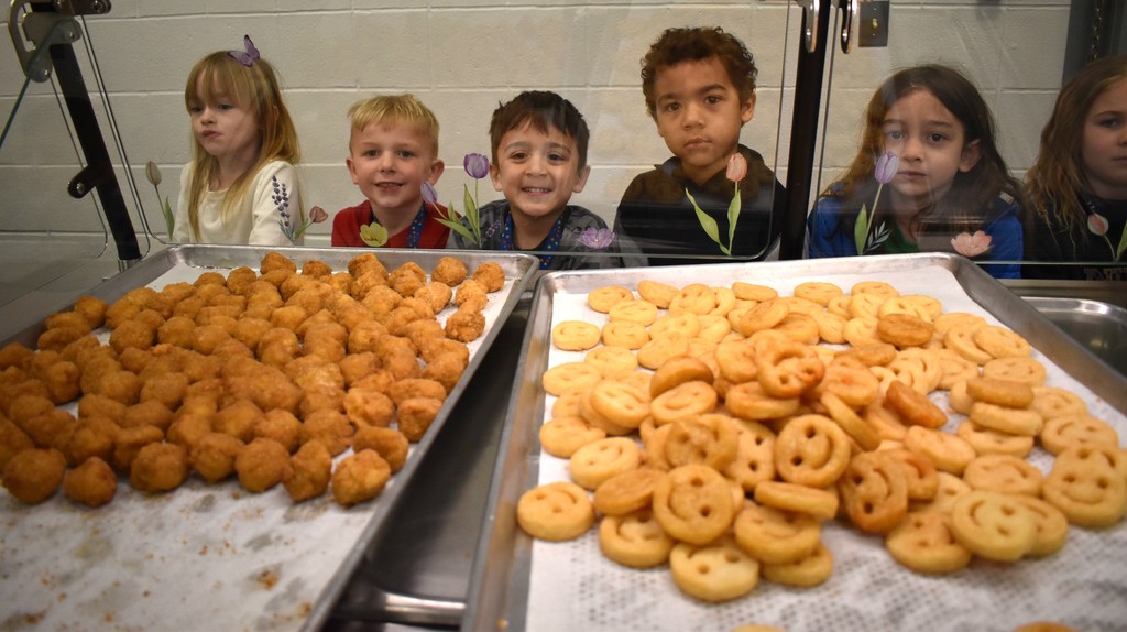 students in cafeteria