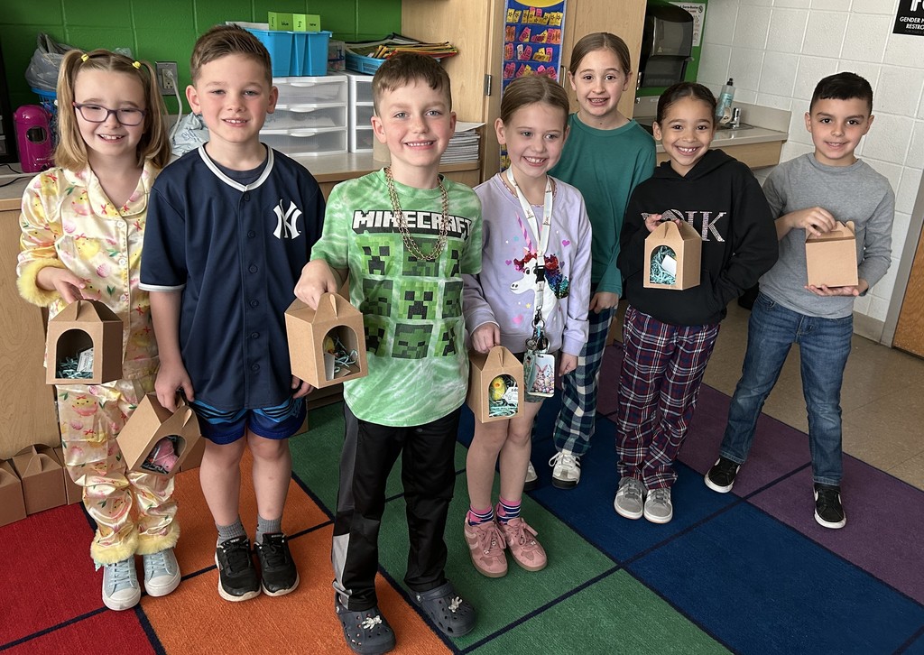 students with chick boxes