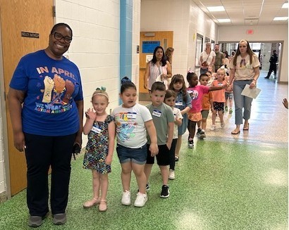 students visiting school