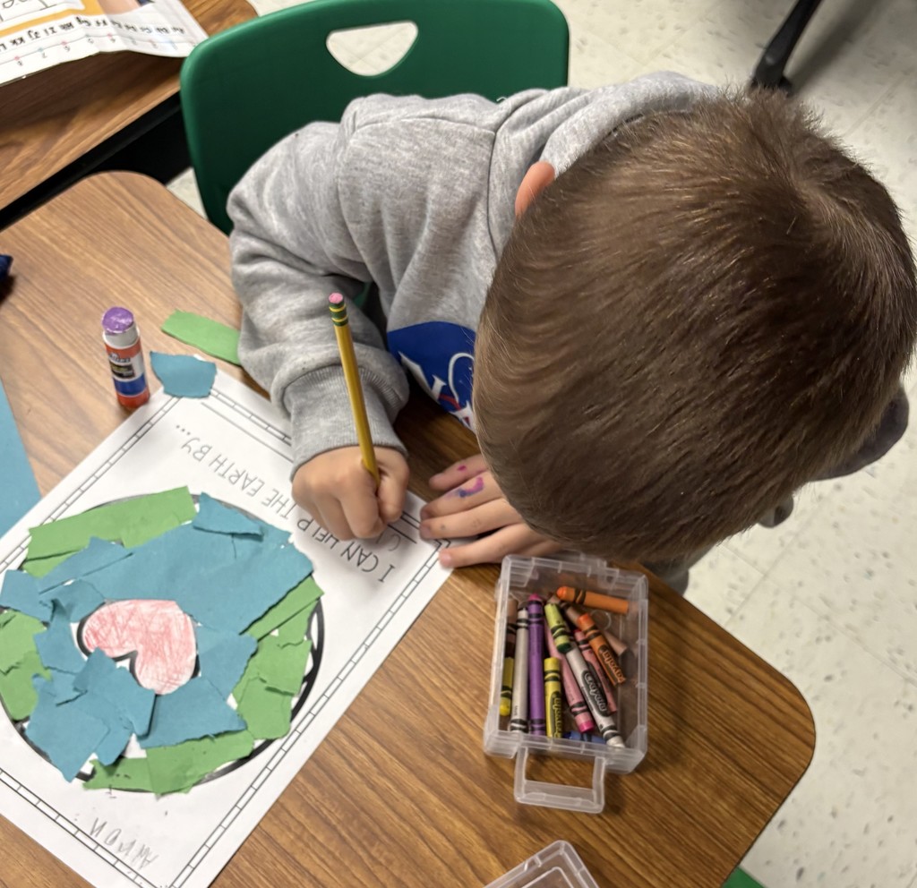 students making artwork