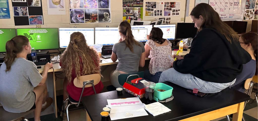 yearbook students