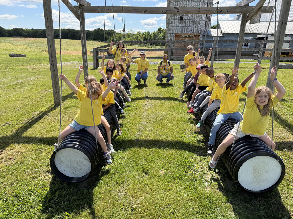 kids on field trip