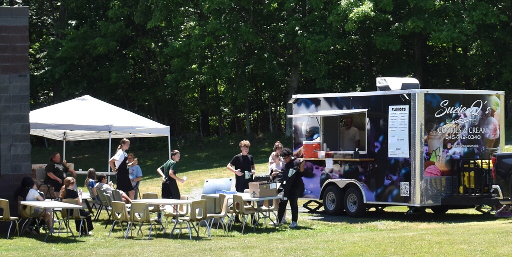ice cream food truck
