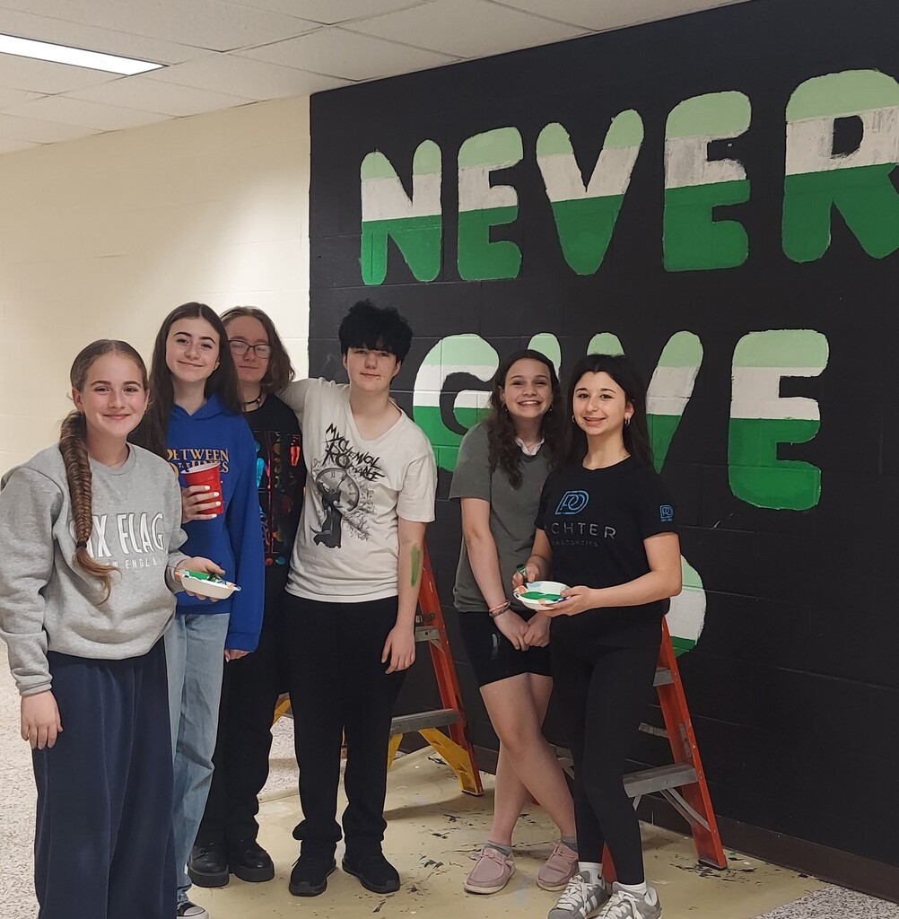 students with mural