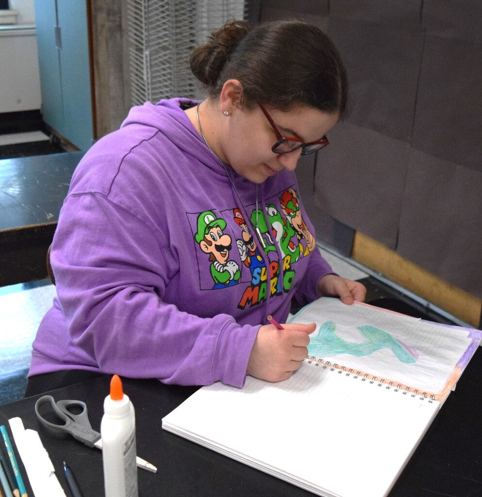 art student in action