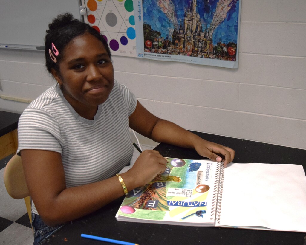 art student in action
