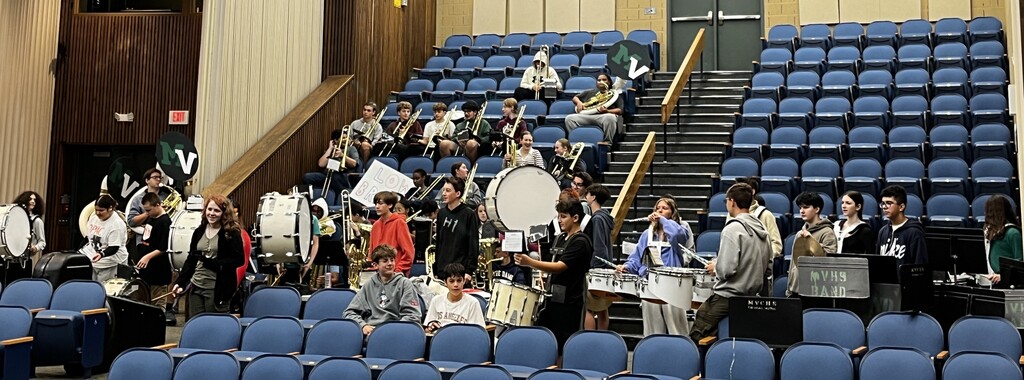 bands playing together