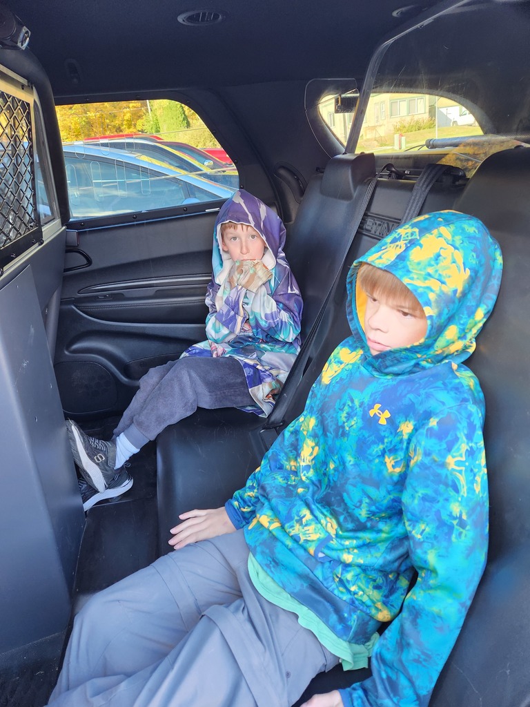 Today during our fire drill we had a special guest! Henderson's Chief of Police was here to observe the MNCS fire drill and help test  times and procedures, ensuring our school's swift response!