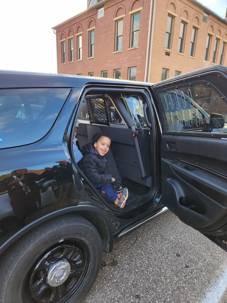 Today during our fire drill we had a special guest! Henderson's Chief of Police was here to observe the MNCS fire drill and help test  times and procedures, ensuring our school's swift response!