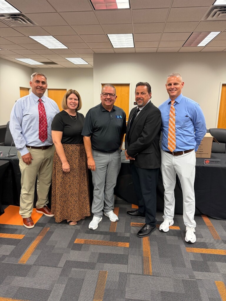 Jason Harper, Tennielle Banner, Dr. Mark Penny, Dr. John French, and Dr. Ryan Bergeson at the Northast MASA meeting.