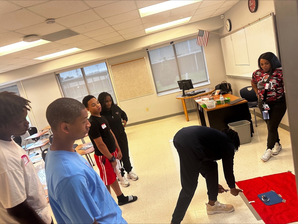 Interactive activity with teacher and students.