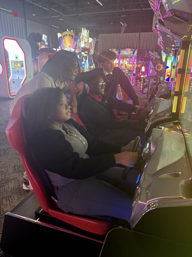 Dave & Busters