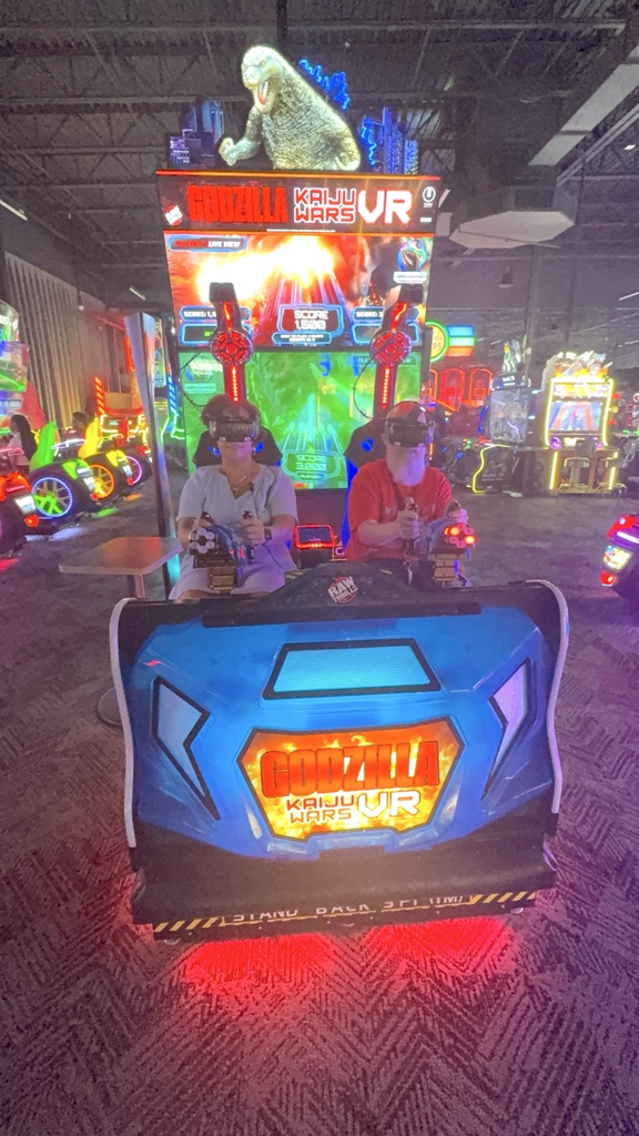 Dave & Busters