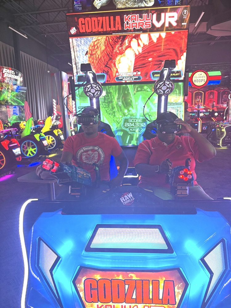 Dave & Busters